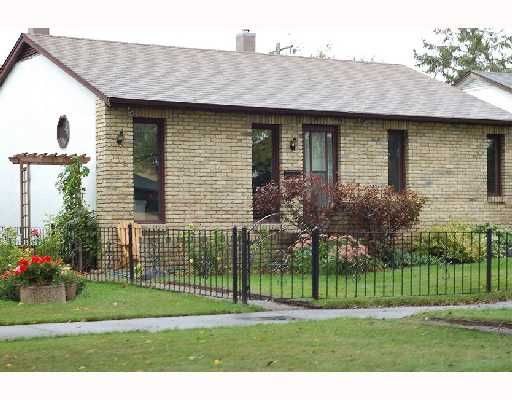 I have sold a property at 118 NEWMAN AVE W in WINNIPEG
